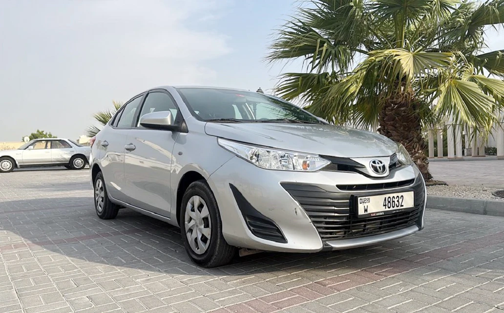 Toyota Yaris 15 2019 Silver 5