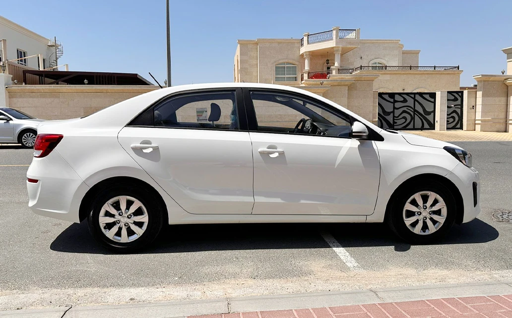 Kia Pegas 2024 White 2