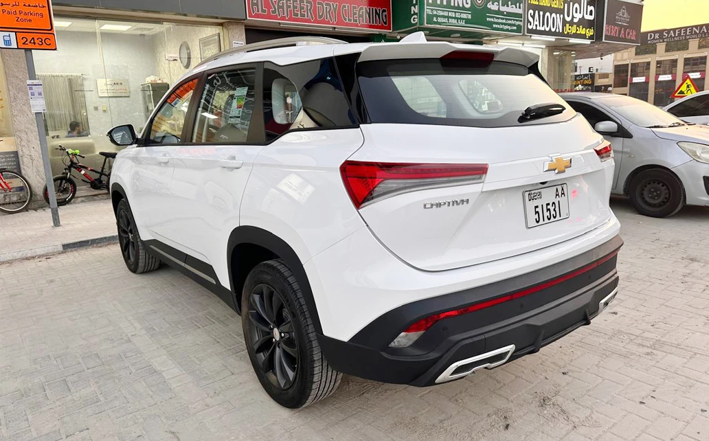 Chevrolet Captiva 2024 White 1
